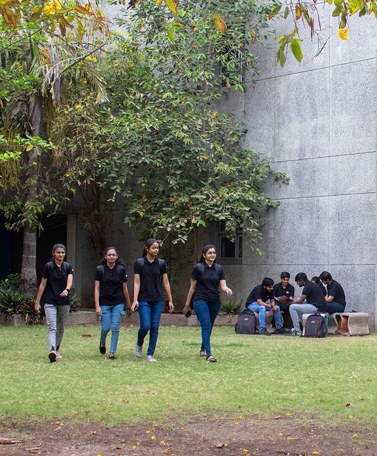 RK_University_Best_University_In_Gujarat_India-1.jpg